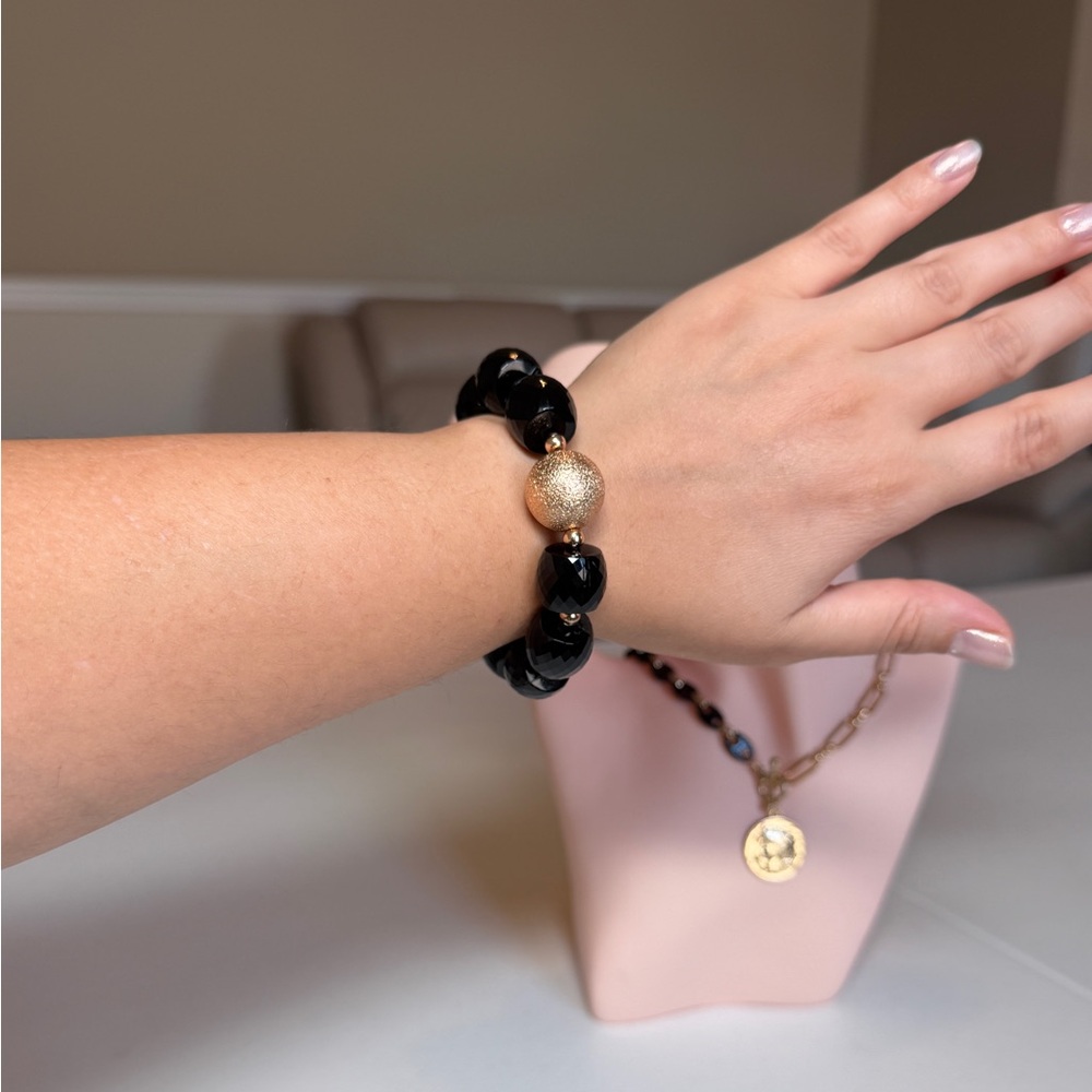 Black Bead Bracelet with Gold Accent - Elegant Women's Jewelry